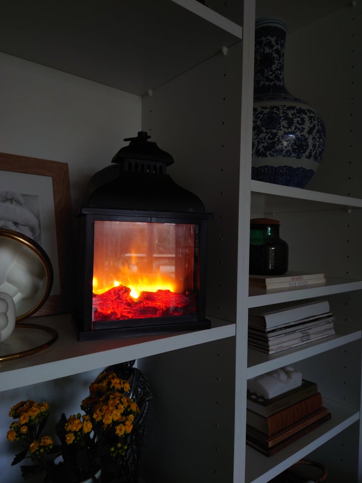 Decorative lantern / fireplace