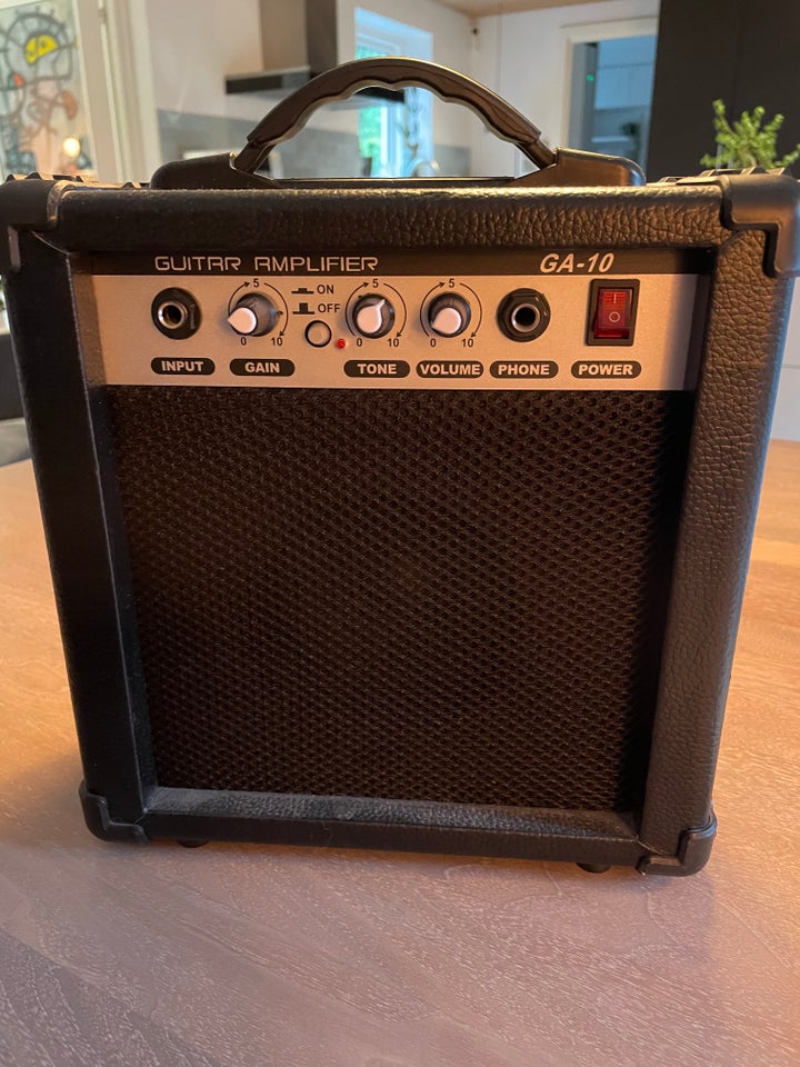 Guitaramplifier GA10 10 W