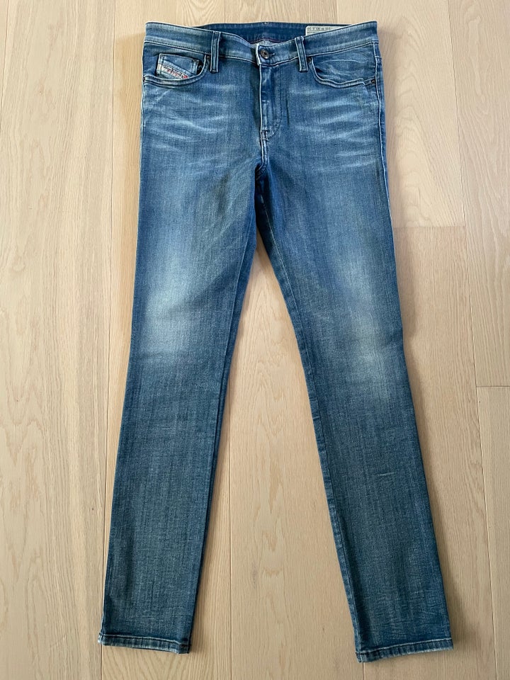 Jeans, Diesel, str. 30