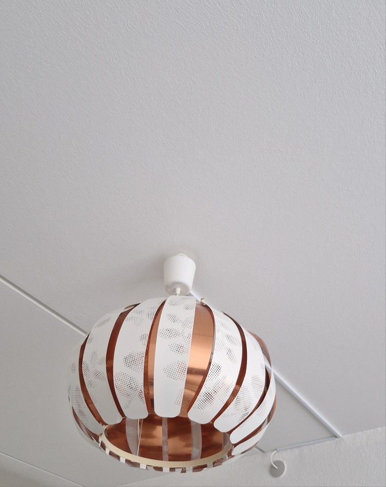 Anden loftslampe