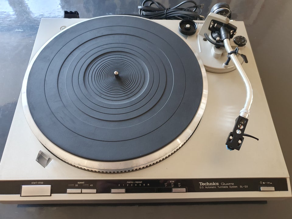 Pladespiller, Technics, SL-Q3