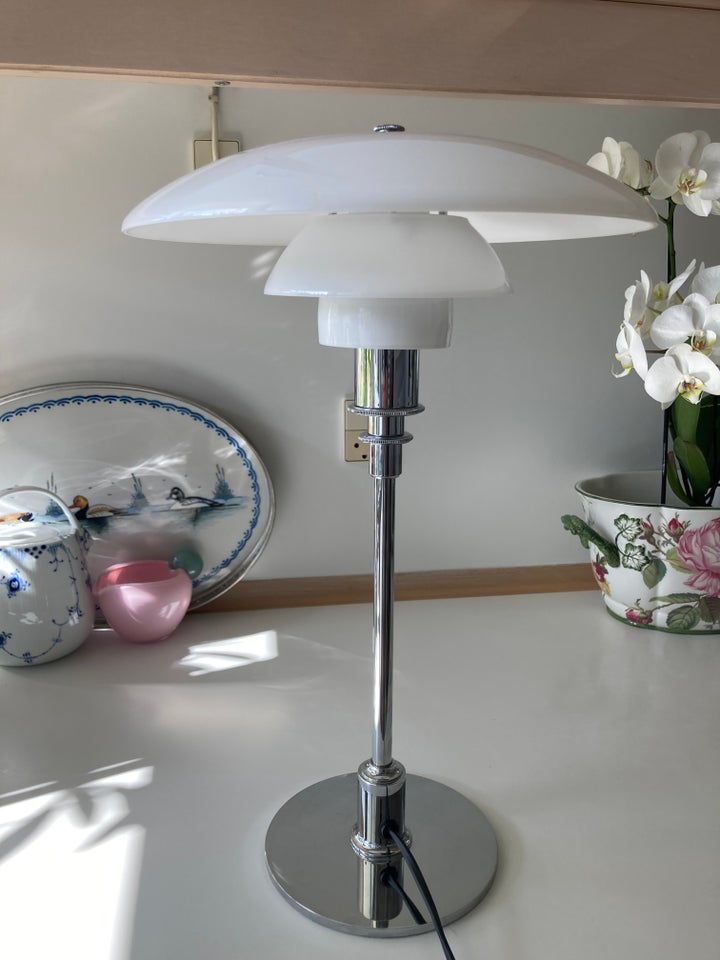 Lampe, Louis Poulsen