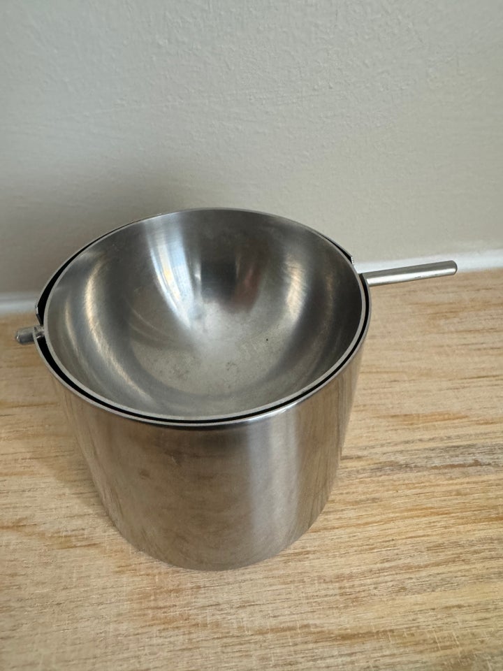 Stelton Askebæger, Stelton