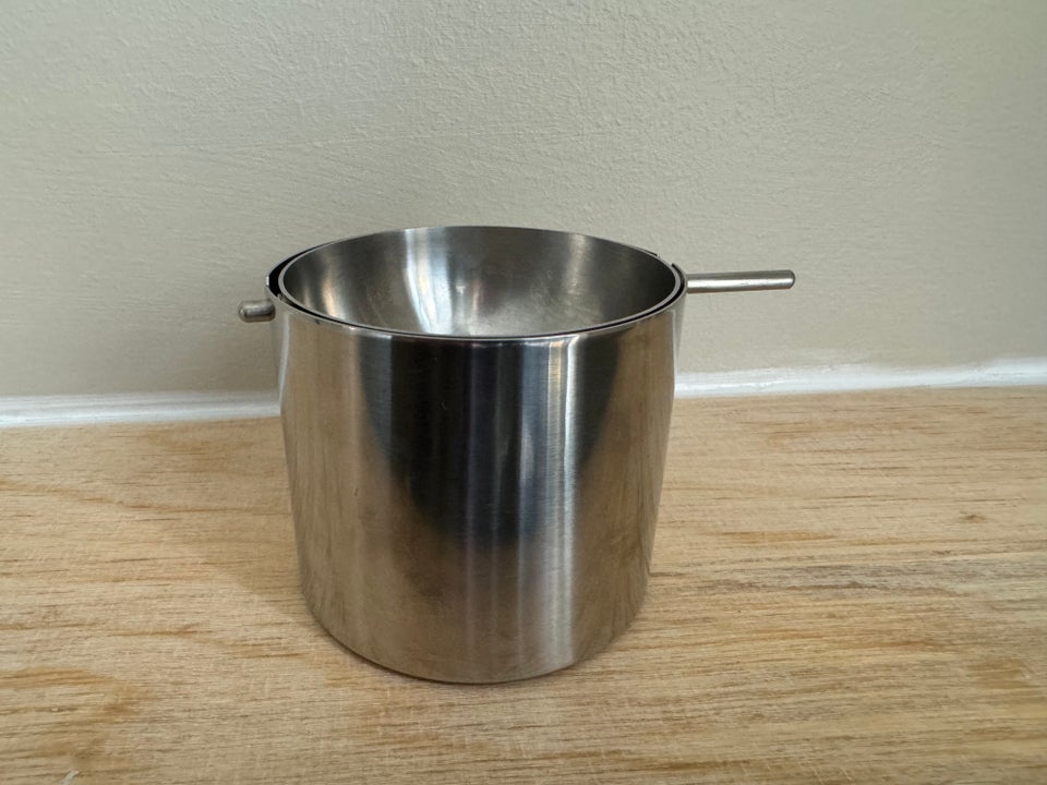 Stelton Askebæger, Stelton