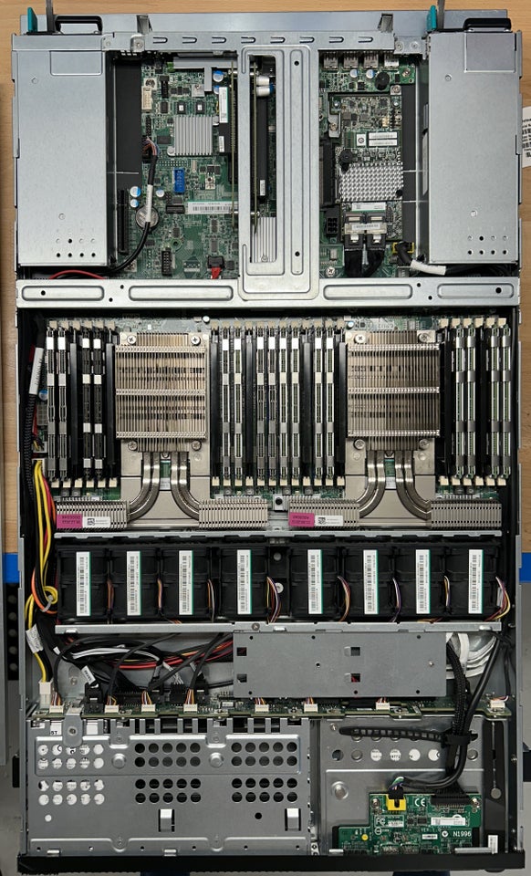 Server, Hitachi Compute Rack CR