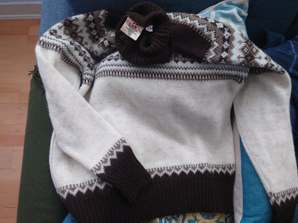 Sweater, Scandinavian Design,