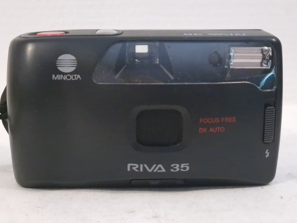 Minolta, Riva 35, God