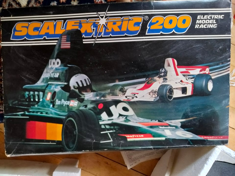 Racerbane, Scalextric 200