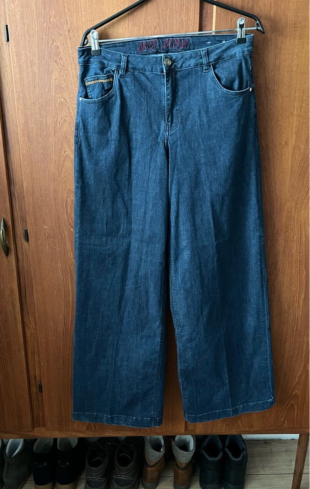 Jeans, Mos Mosh , str. 31