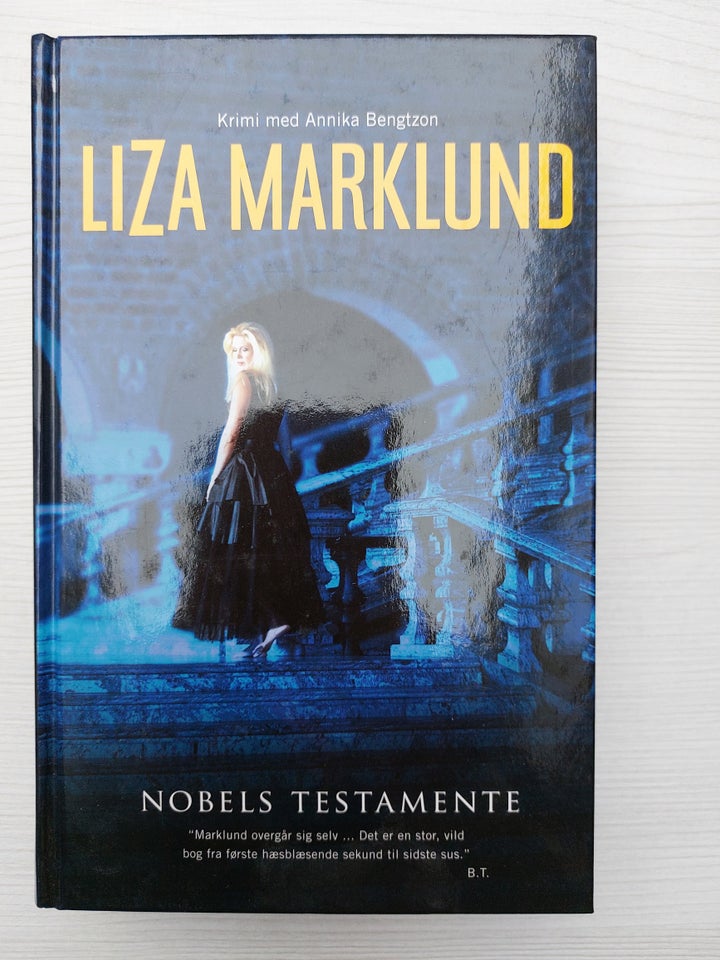 Flere, Liza Marklund, genre: krimi