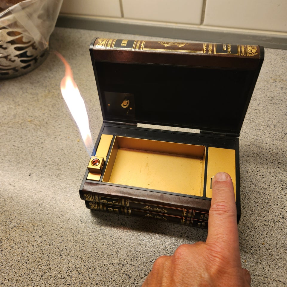 Lighter, Vintage lighter