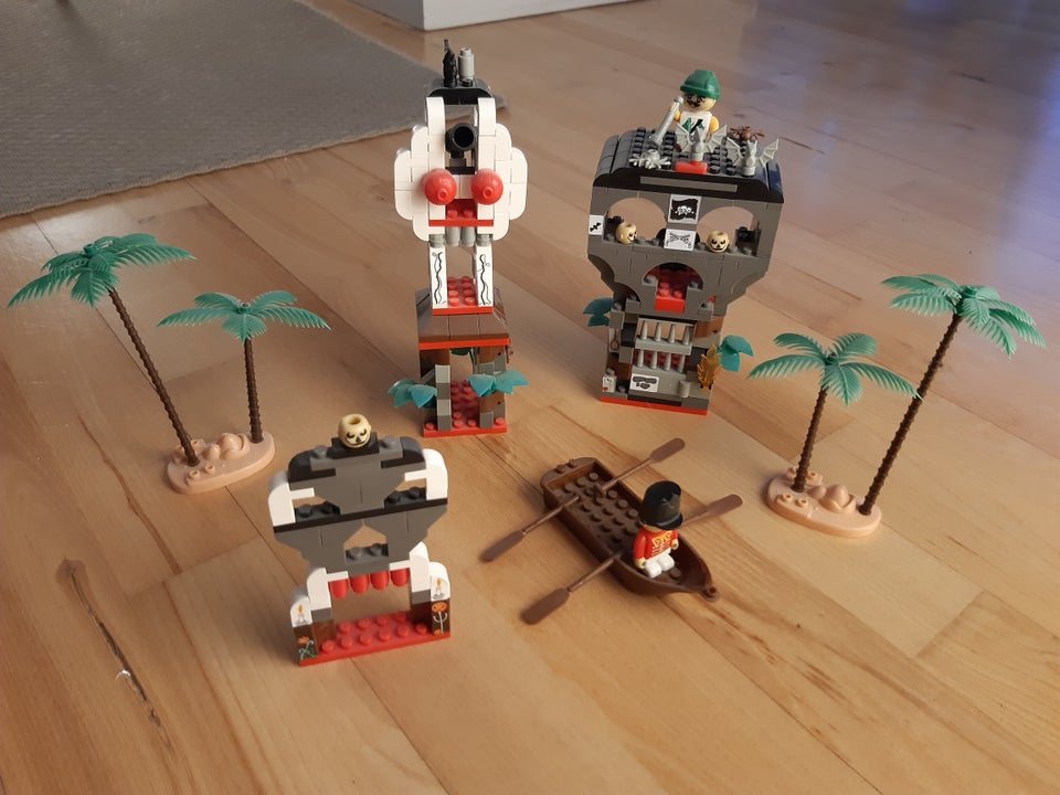 Lego Pirates