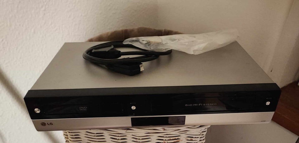 Dvd/video-afspiller, LG, V290