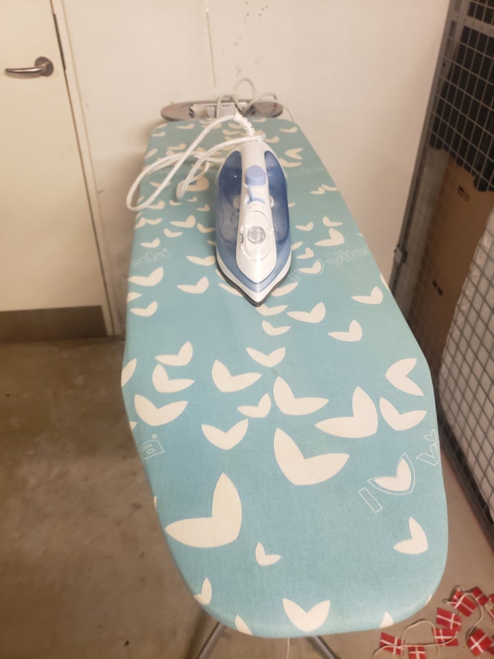 Ironing board