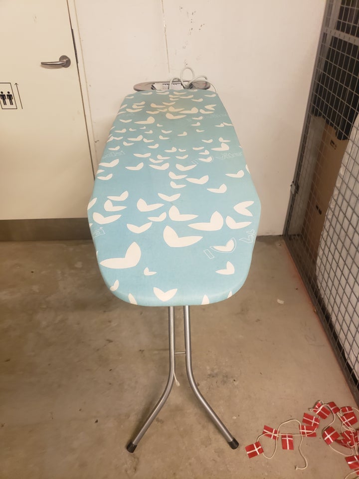 Ironing board