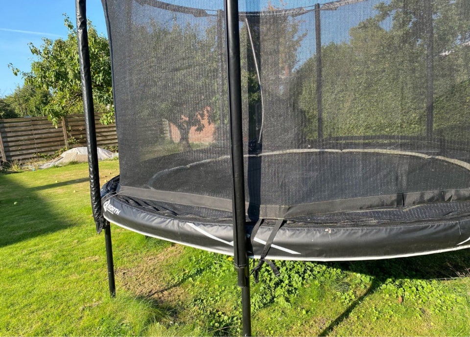 Trampolin, North trampolin med