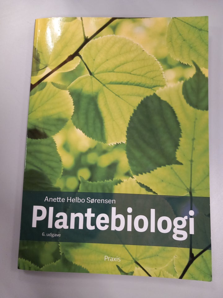 Plantebiologi, Annette Helbo