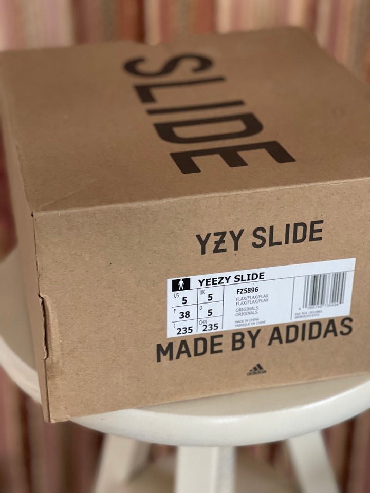 Anden damesko, str. 38, Yeezy slide