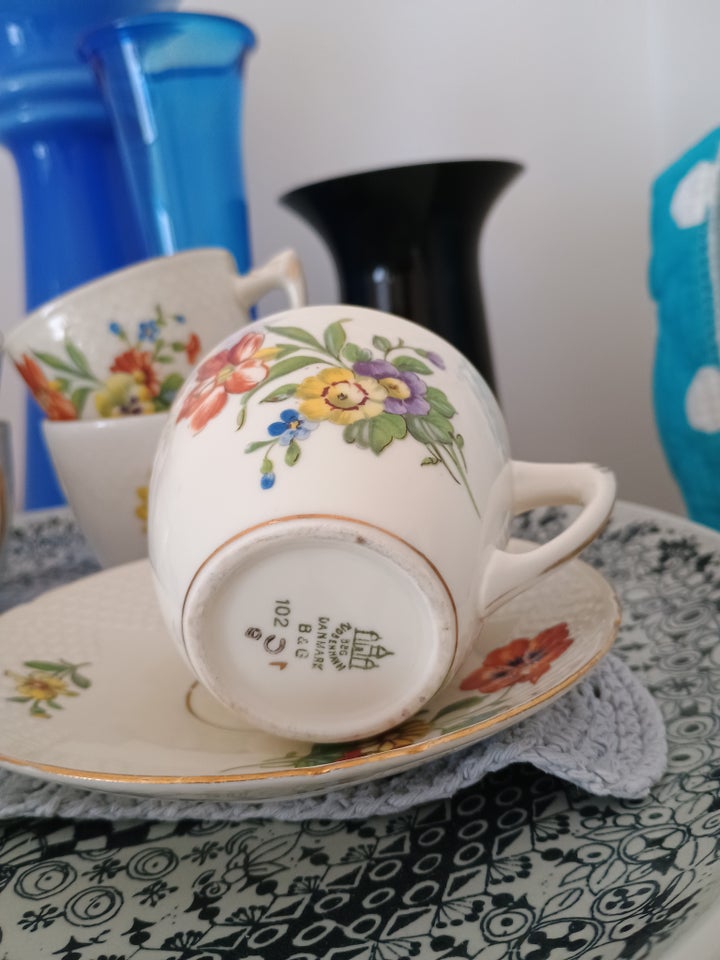 Porcelæn Kop med underkop og