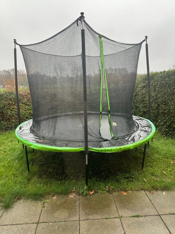 Trampolin