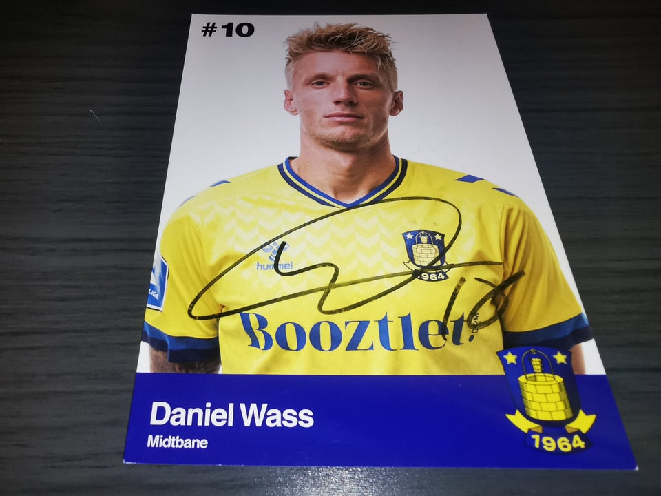 Autografer, Daniel Wass autograf