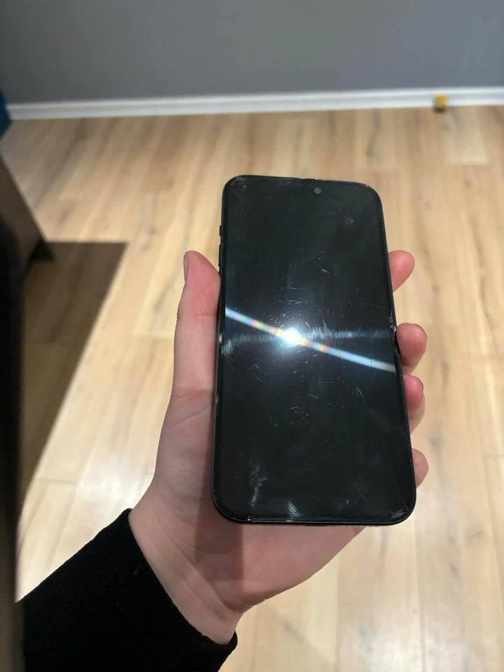 iPhone 15 Plus, 128 GB, sort