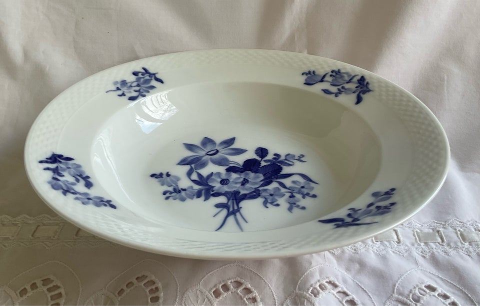 Porcelæn Dyb tallerken  Royal