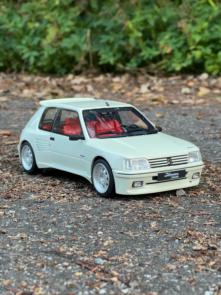 Modelbil, OTTOMOBILE Peugeot 205