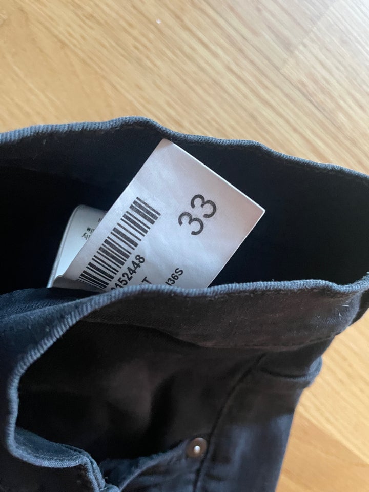 Jeans, Dondup, str. 33