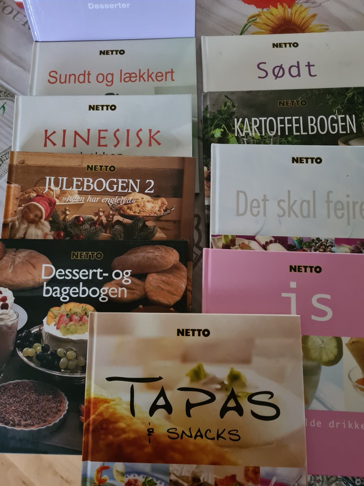 Kogebøger , Netto, emne: mad og vin