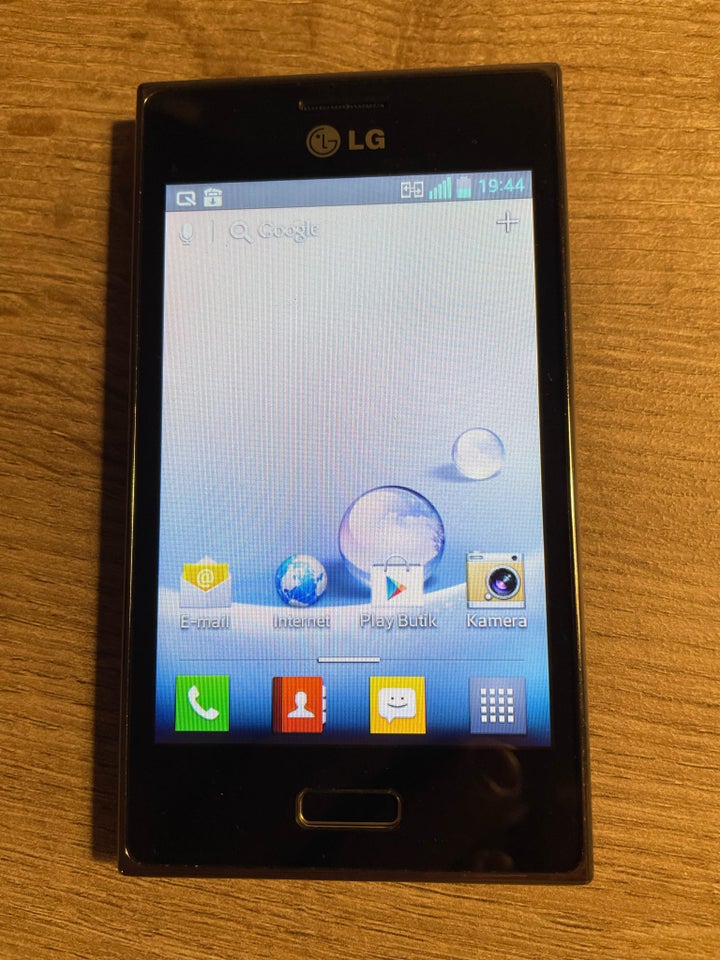 LG E610, God