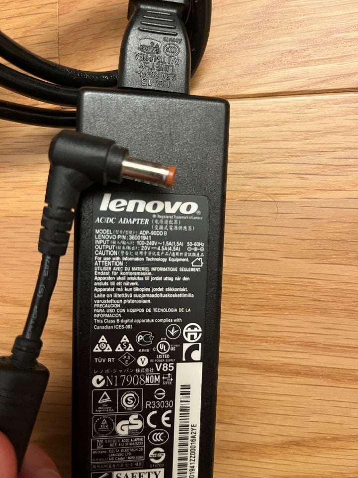 Oplader, Lenovo, God