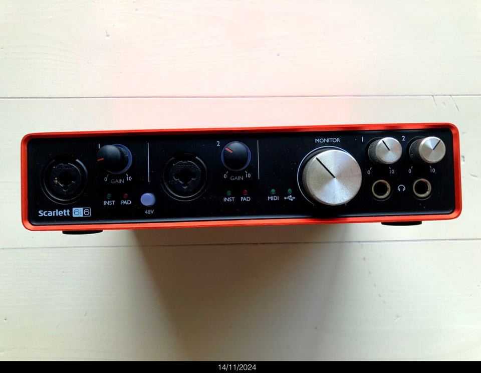 focusrite Scarlett 6i6 2 gen