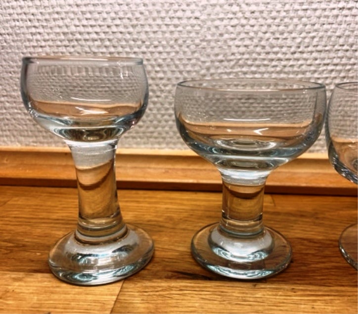 Glas, Vinglas mm,