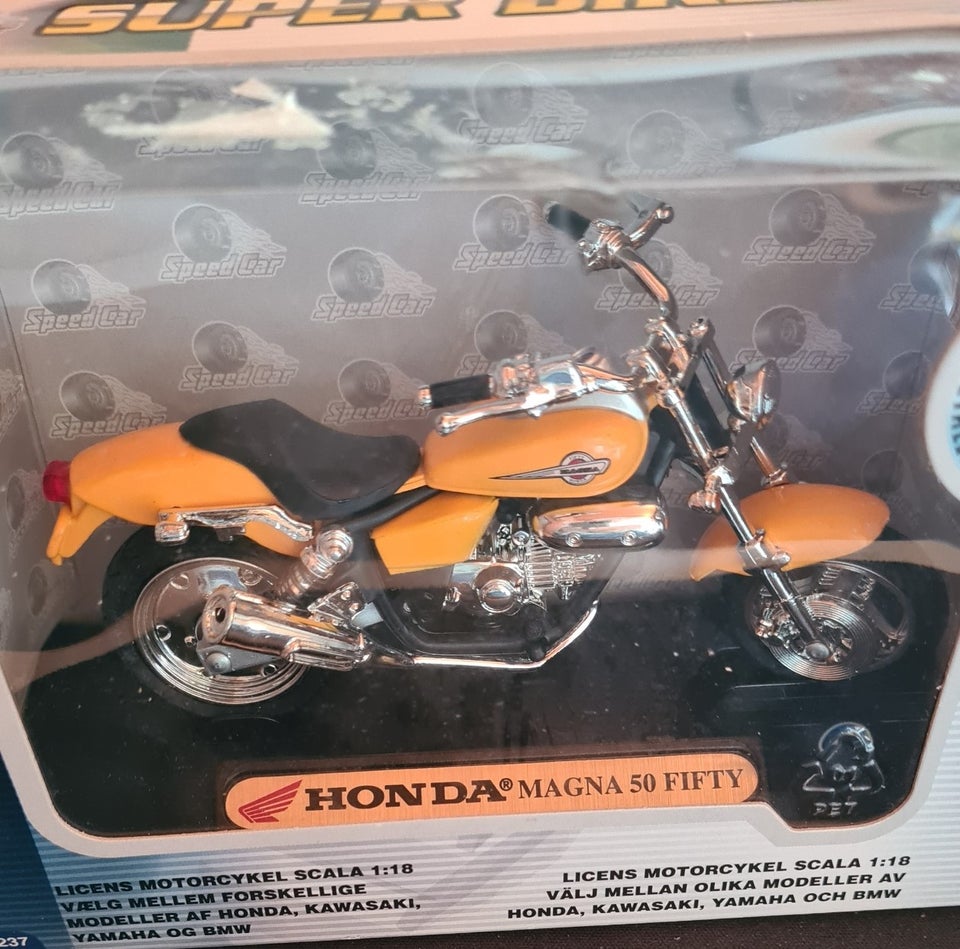 Modelmotorcykel Honda Magna 50