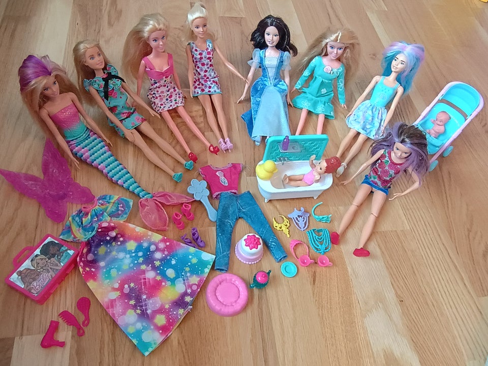 Barbie, Barbiedukker med tilbehør