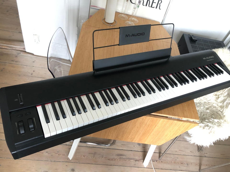 Midi keyboard, M-Audio Hammer 88