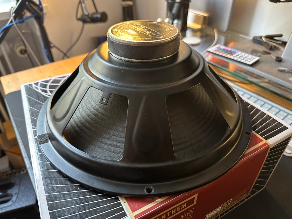 Højtaler 12" 8 Ohm  Kustom 20 Watt