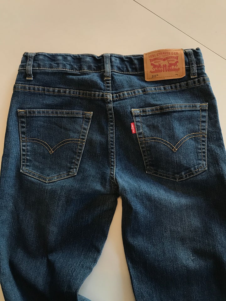 Jeans, Mørkeblå slim, Lewis