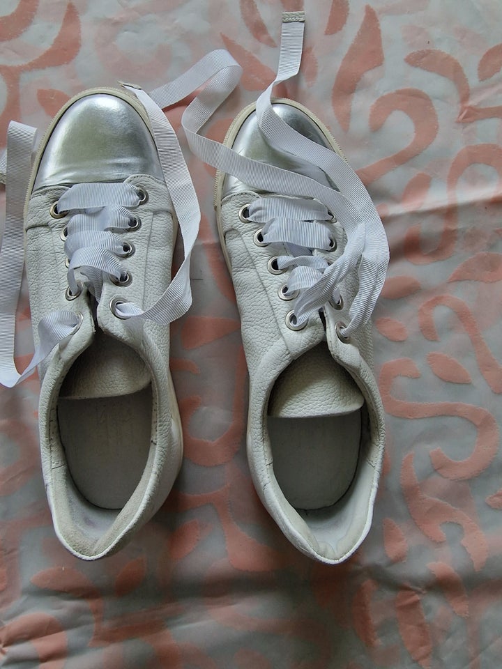 Sneakers, str. 38, Billi Bi