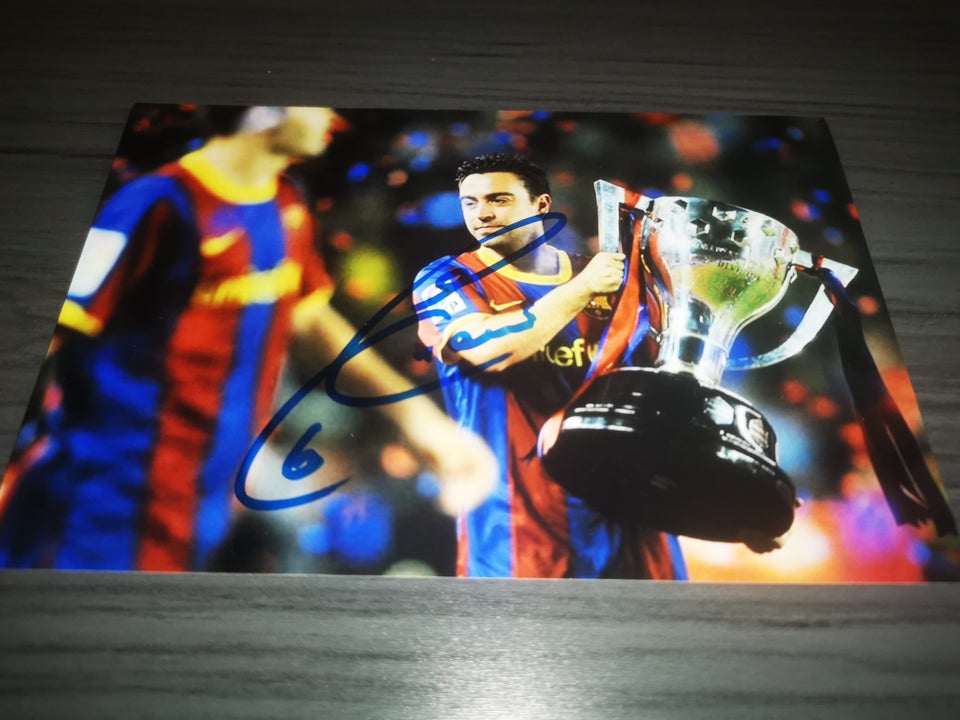 Autografer, Xavi autograf fc