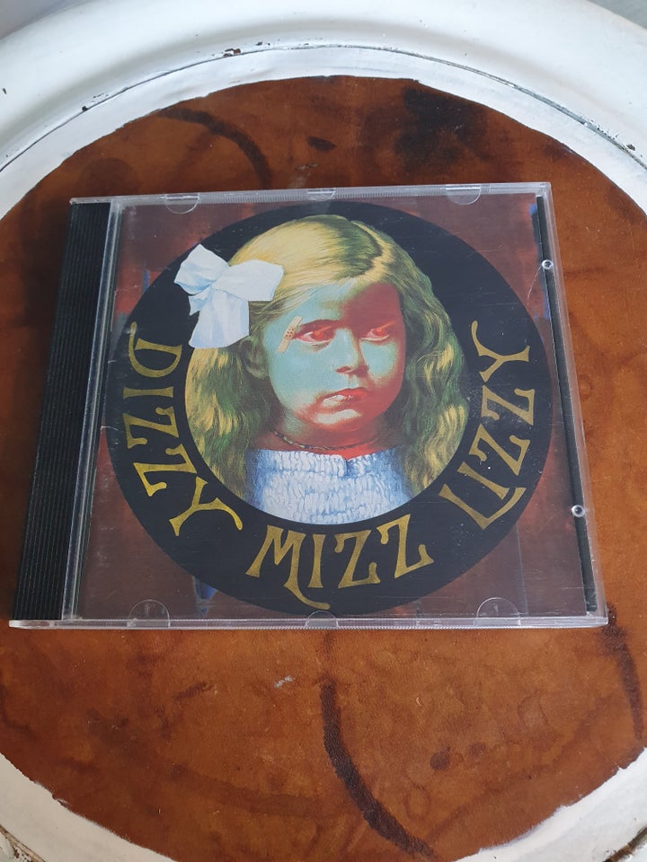 Dizzy Mizz Lizzy: Dizzy Mizz Lizzy,