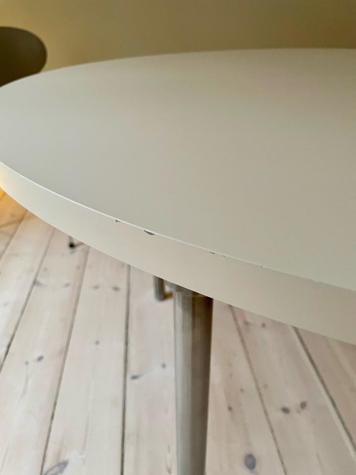 Spisebord Hvid laminat / rustfrit