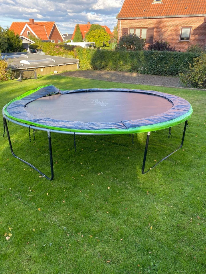 Trampolin, Trampolin, Jump fin