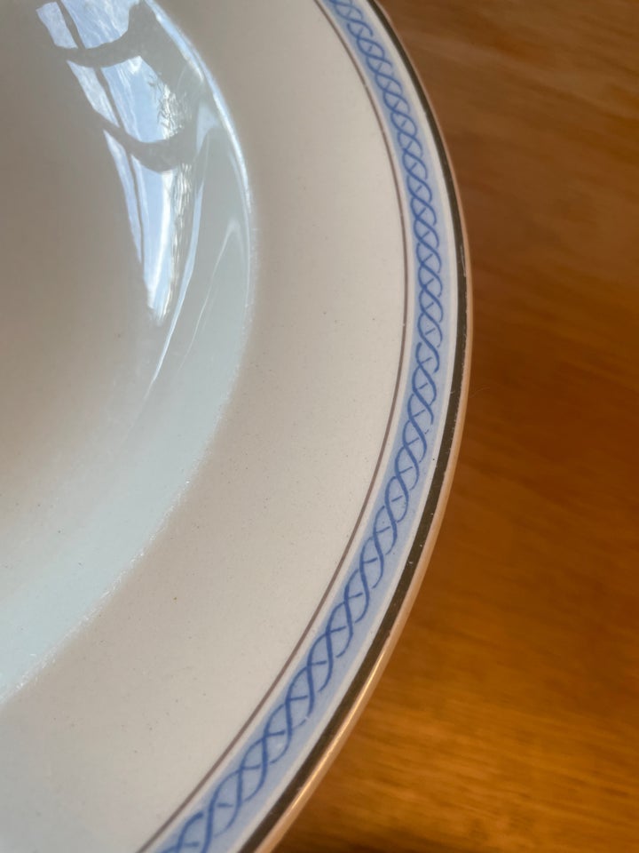 Porcelæn Set med tallerkener 