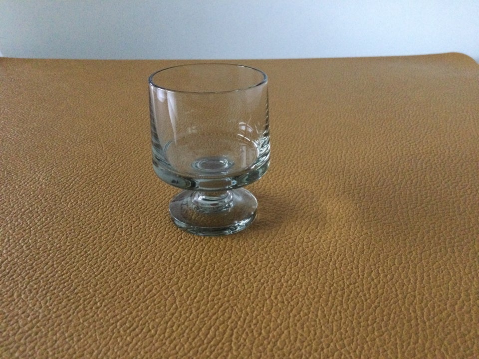 Glas Snapseglas Holmegård mærke