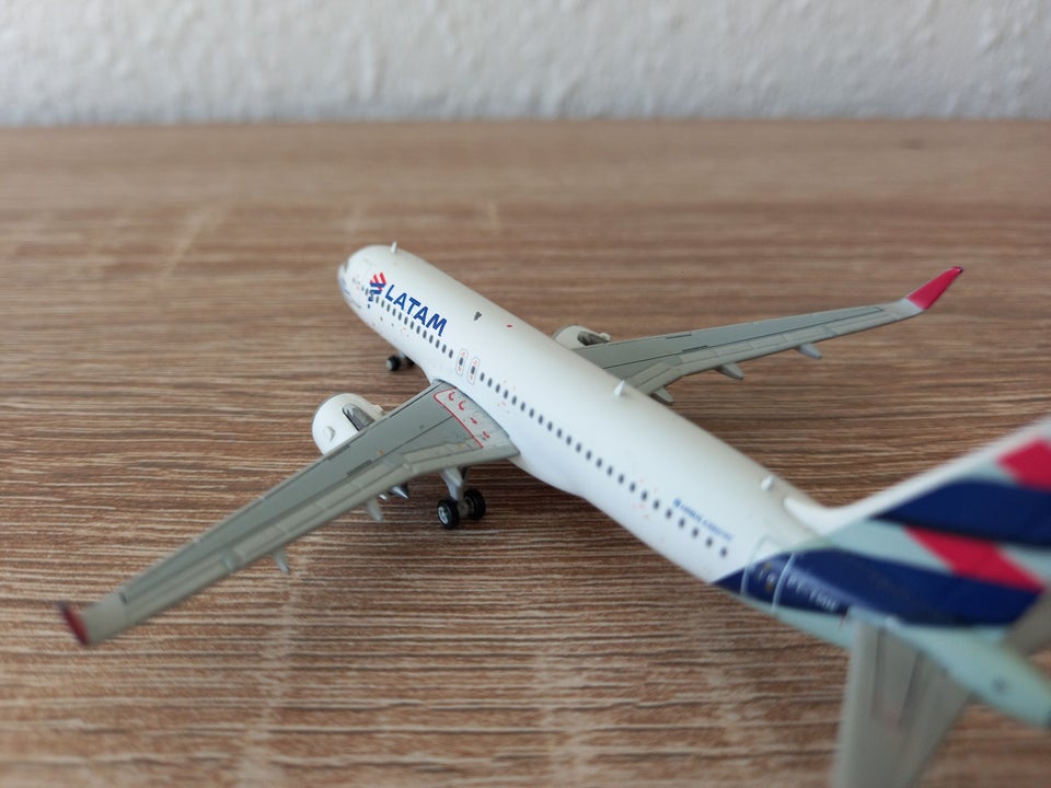 Modelfly, GeminiJets Airbus