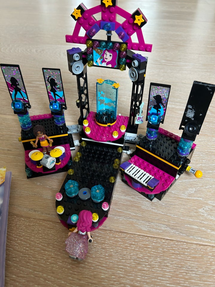 Lego Friends, 41105