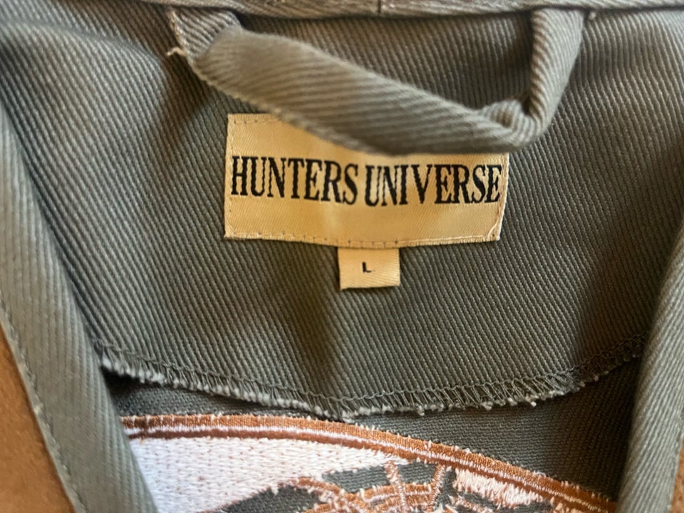 Jagttøj, Hunters Universe