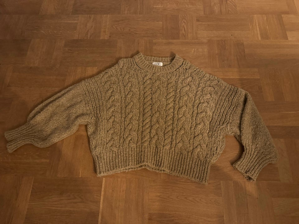 Sweater, Byic, str. 42